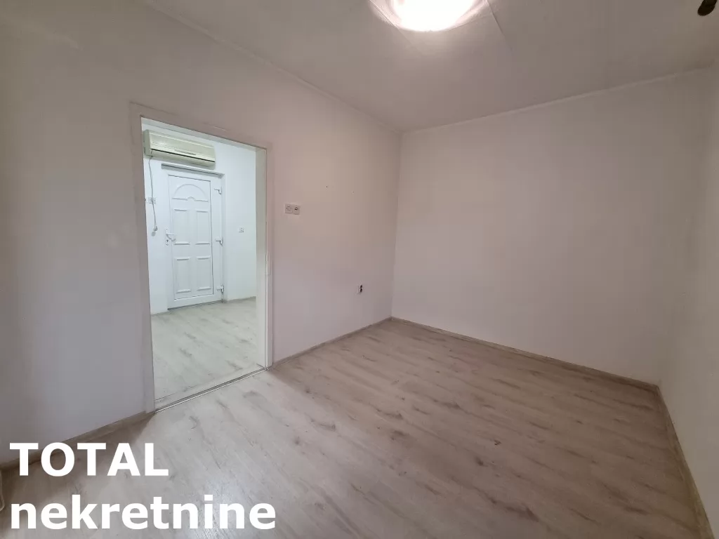 Stan,NOVI SAD,PODBARA,kv: 29.00, € 70000, ID: 1101712 4