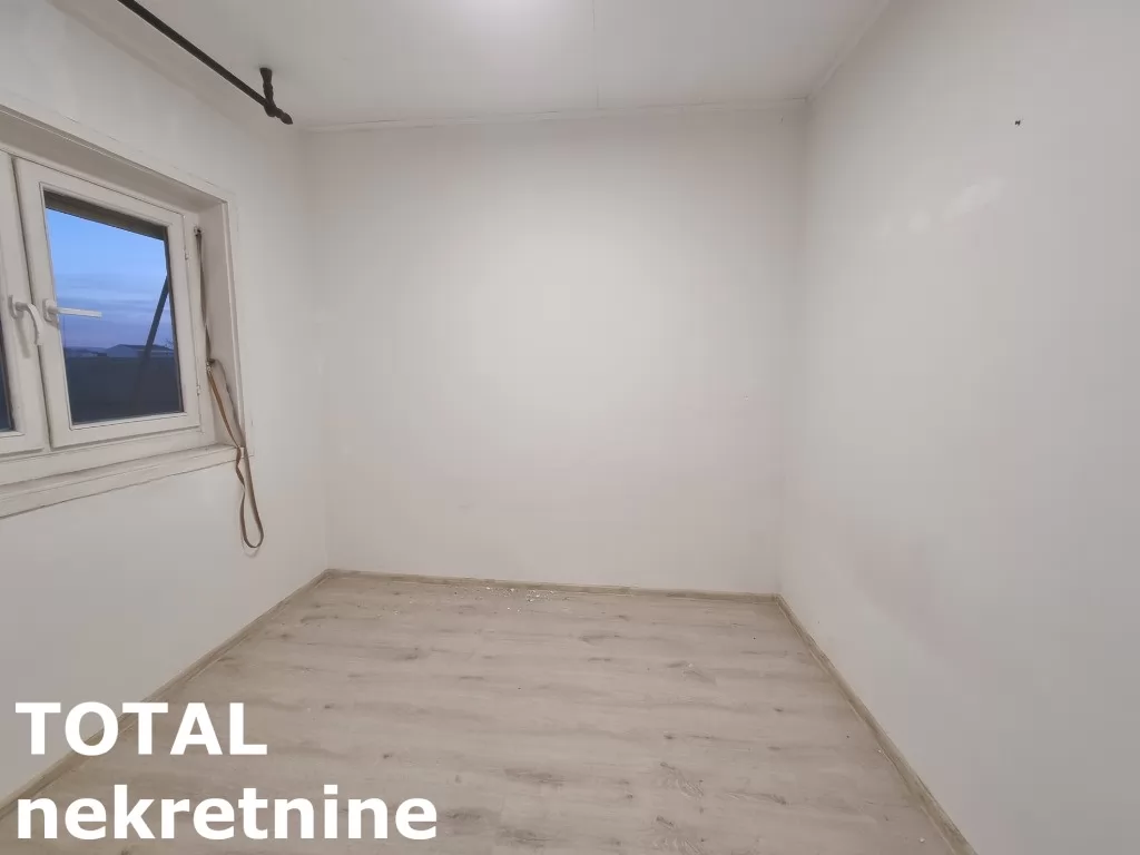 Stan,NOVI SAD,PODBARA,kv: 29.00, € 70000, ID: 1101712 6