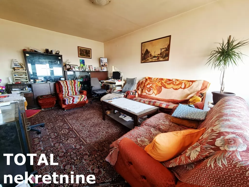 Stan,PETROVARADIN,BLOK 8,kv: 77.00, € 135000, ID: 1099621 1