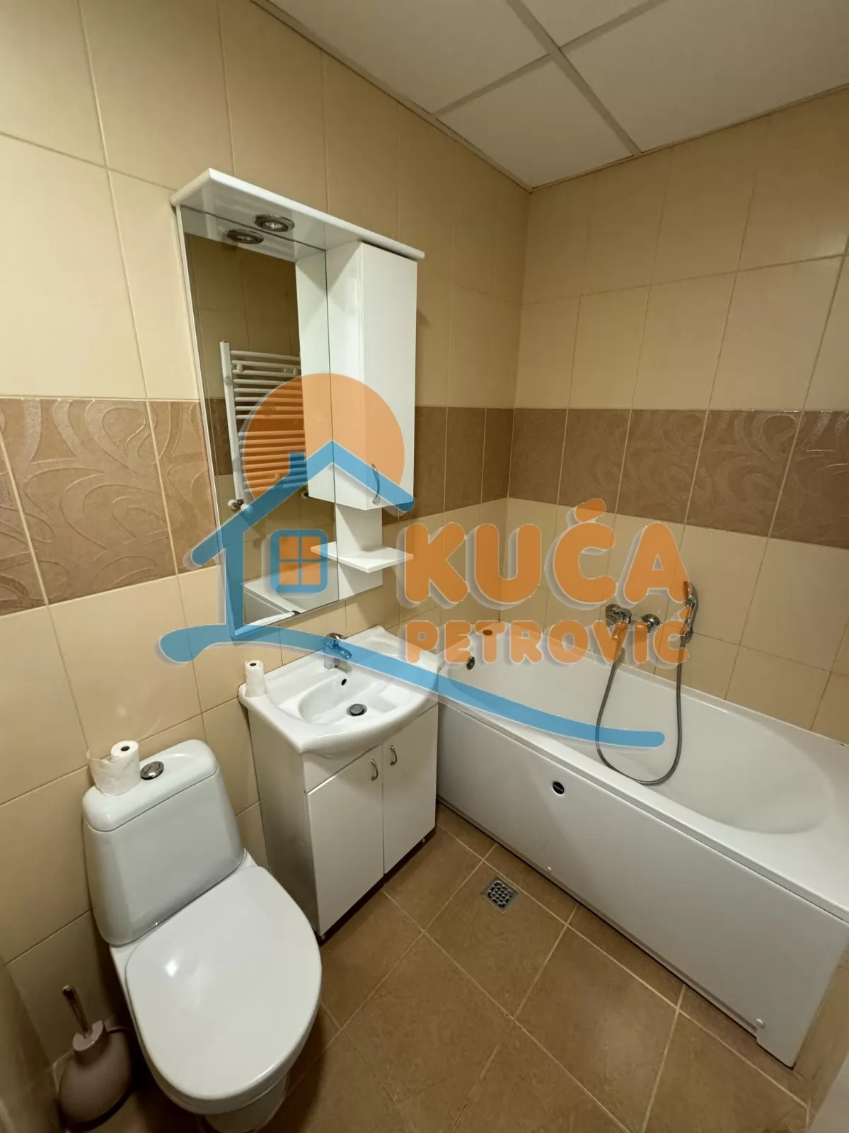 četvorosoban stan, 101 m2, Čair, Hajduk Veljkova ID: p-016004 8