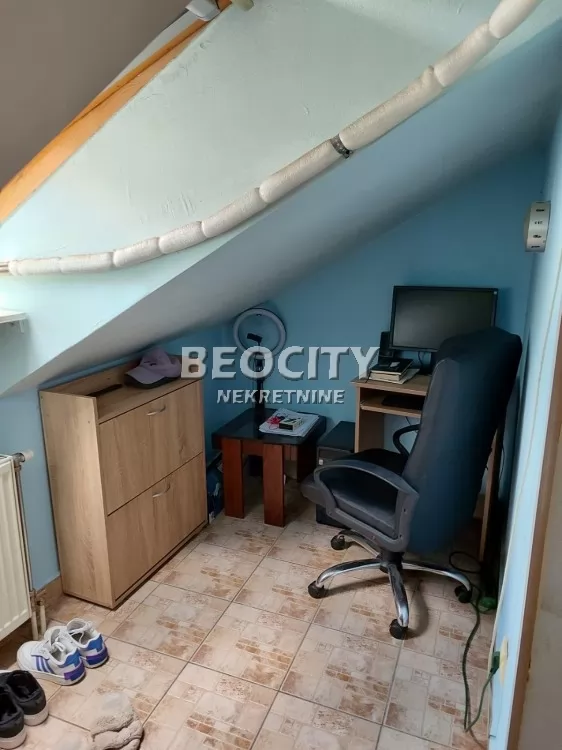 Dvosoban stan, 35 m2, Podbara, Jug Bogdana ID: 130348 8