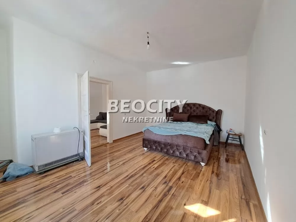 Dvosoban stan, 68 m2, Južni bulevar, Gospodara Vučića ID: 130199 6