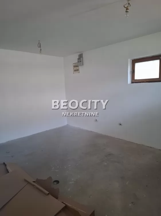 Lokal, 100 m2, Marija Bursać, Mozerova ID: 130240 3