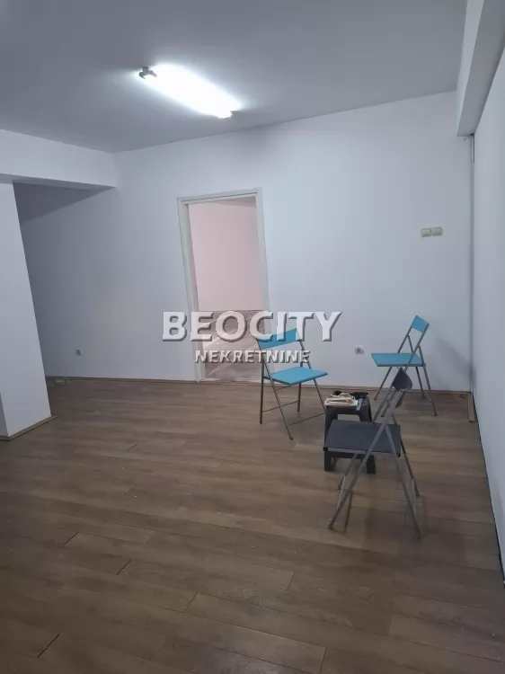 Lokal, 100 m2, Marija Bursać, Mozerova ID: 130240 5