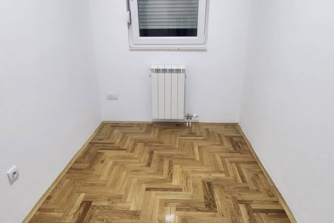 Nov  funkcionalan 1 5 stan  Hadži Mustafina  36m2 3