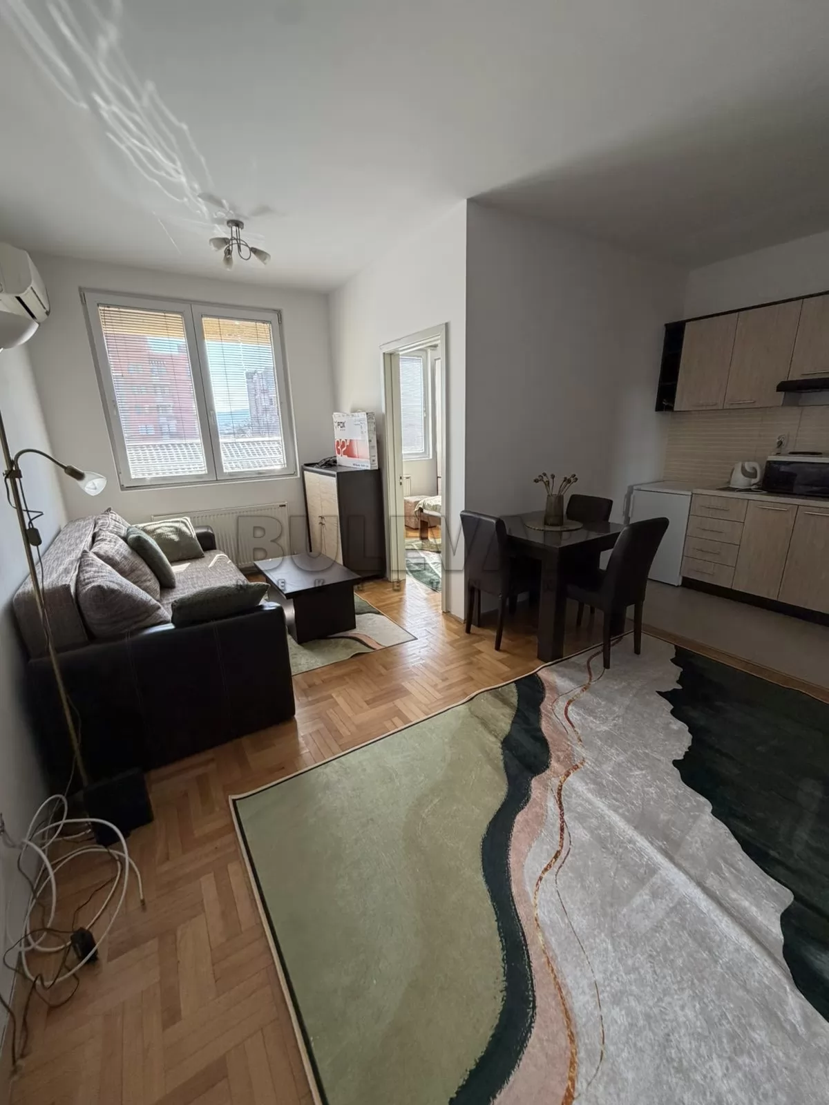 Jednosoban stan, 35 m2, Centar, Cara Lazara ID: i-016025 4