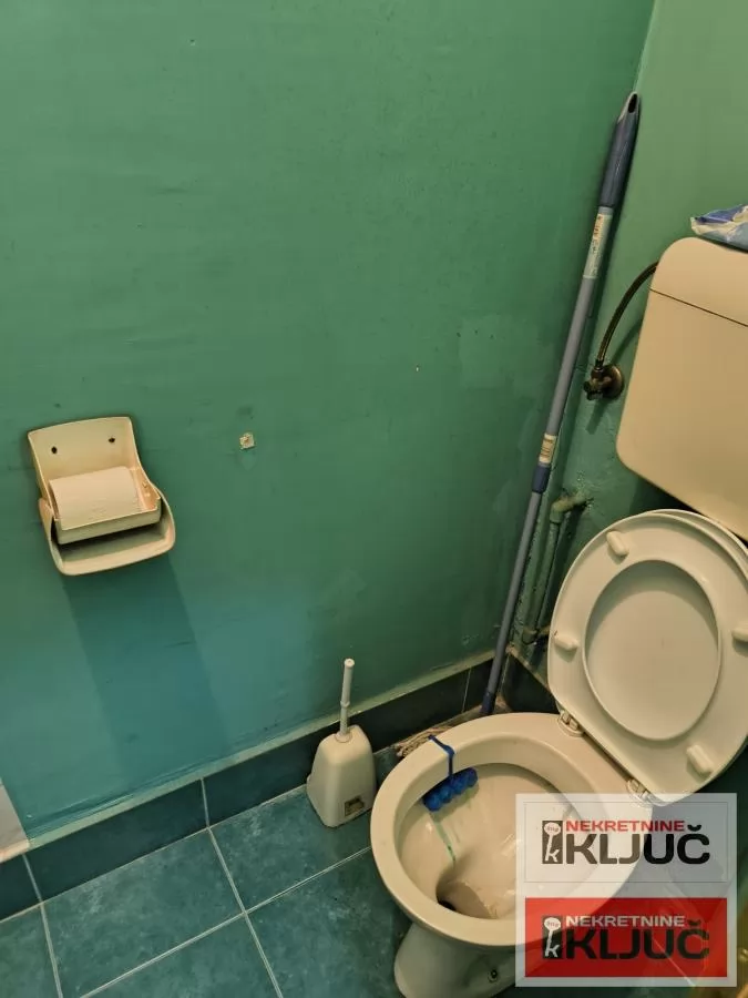 NOVA DETELINARA IZDAJE SE VIŠENAMENSKI ULIČNI LOKAL 7