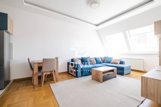 Nov  moderan 1 5 stan na Lionu  43m2  namešten 2