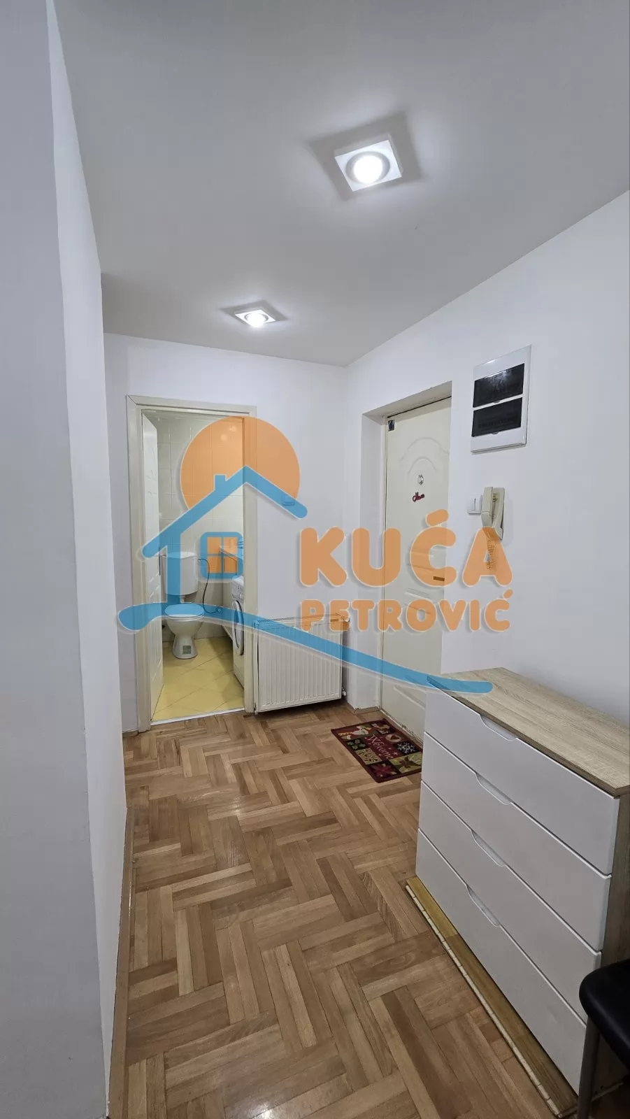 Trosoban stan, 88 m2, Centar, Drvarska ID: i-016026 19