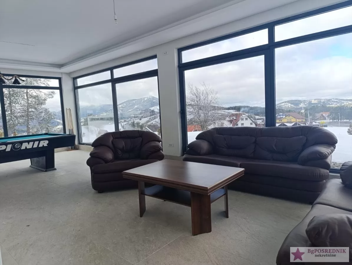 Zlatibor, Vodice, Borova glava, 255m2, 7ari 12