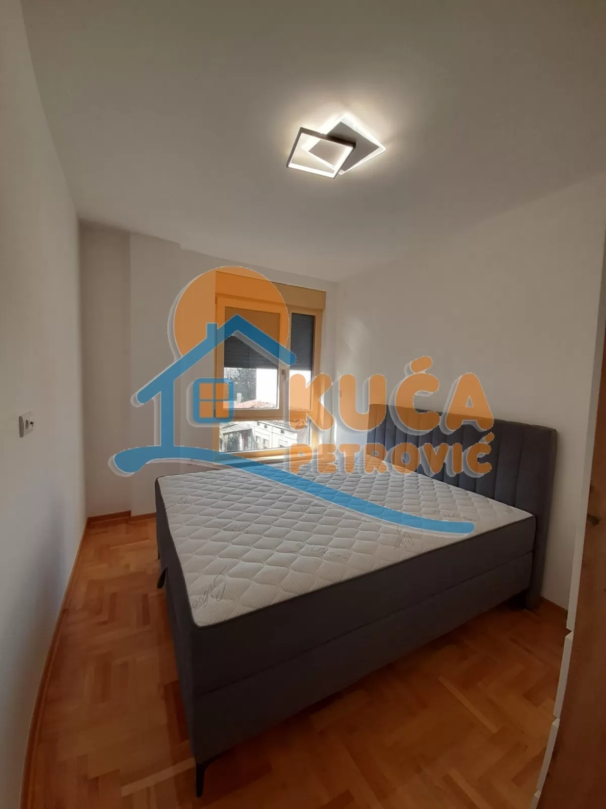 Jednosoban stan, 45 m2, Centar, Prvomajska ID: i-016031 6