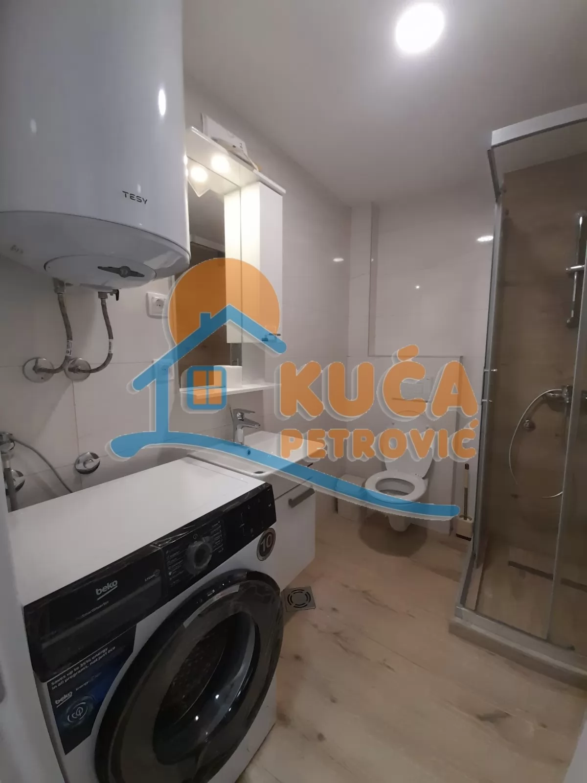 Jednosoban stan, 45 m2, Centar, Prvomajska ID: i-016031 7