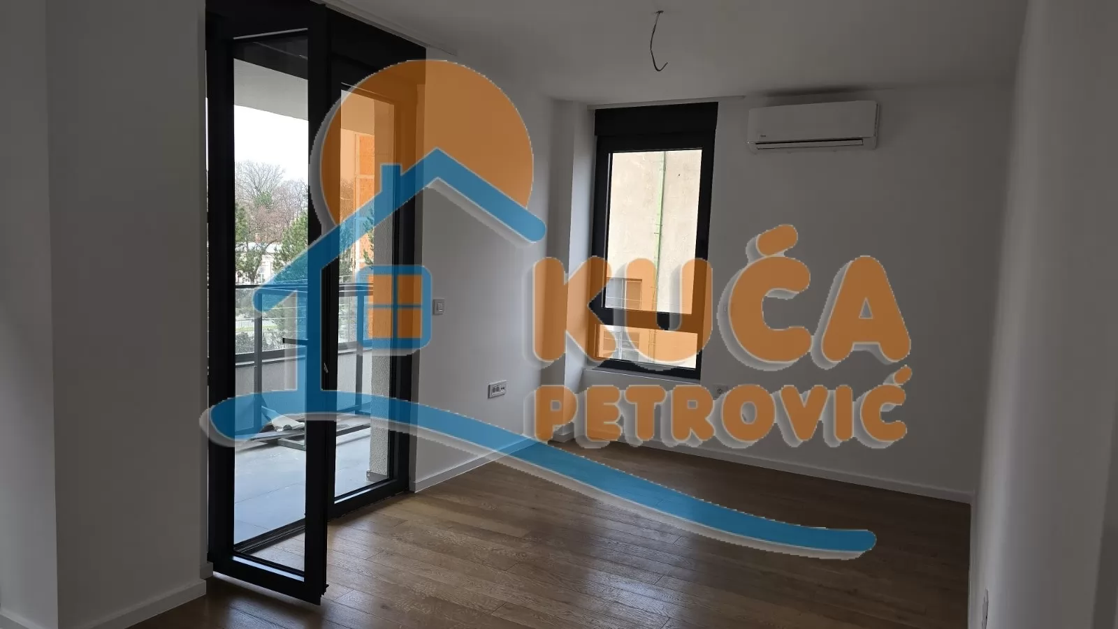 Lokal, 63 m2, Vojna bolnica, Vase Albanca ID: i-016041 1