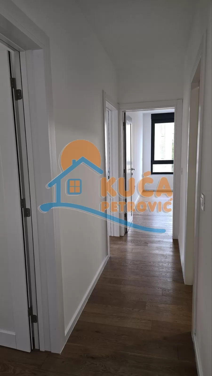 Lokal, 63 m2, Vojna bolnica, Vase Albanca ID: i-016041 10