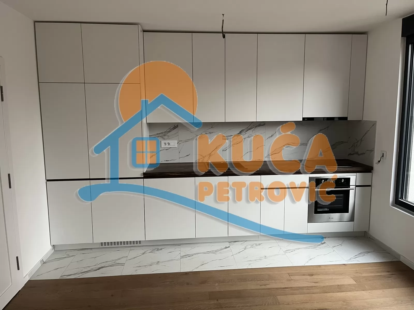 Lokal, 63 m2, Vojna bolnica, Vase Albanca ID: i-016041 3