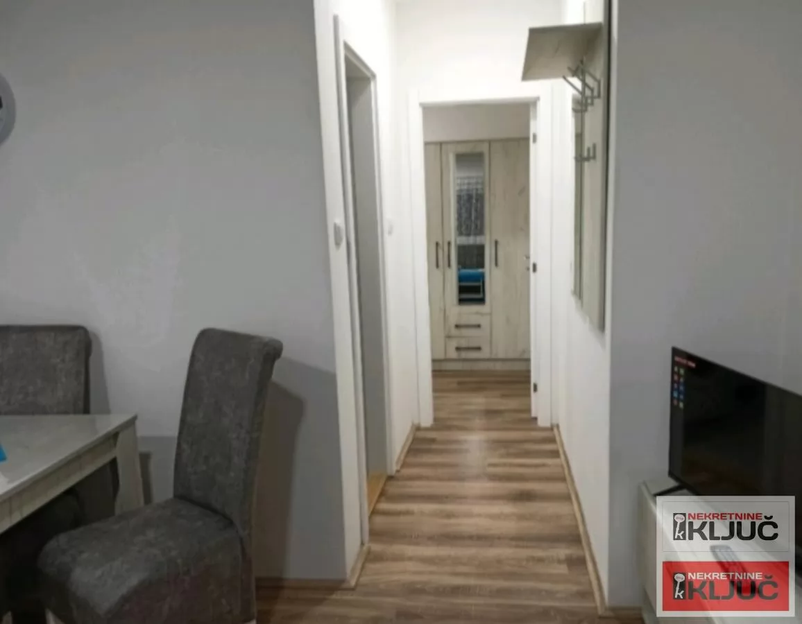 Odlican Jednoiposoban stan na Adicama 4