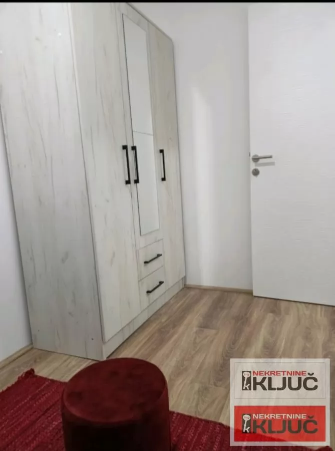 Odlican Jednoiposoban stan na Adicama 8