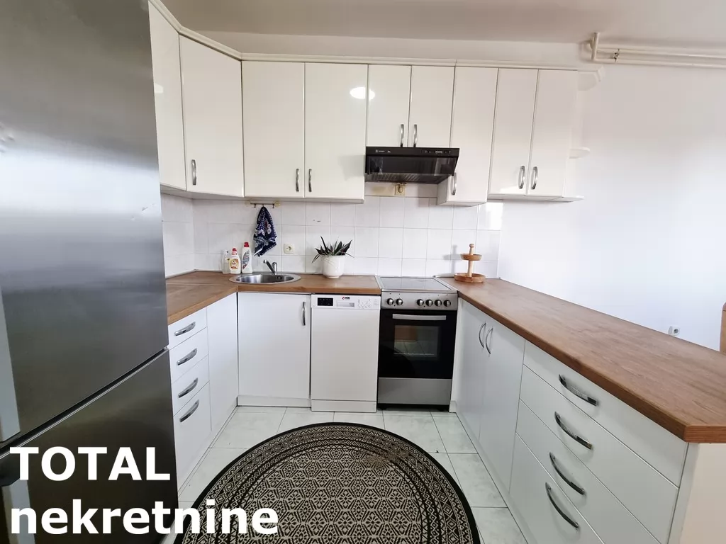 Stan,NOVI SAD,CENTAR,kv: 100.00, € 390000, ID: 1102154 6