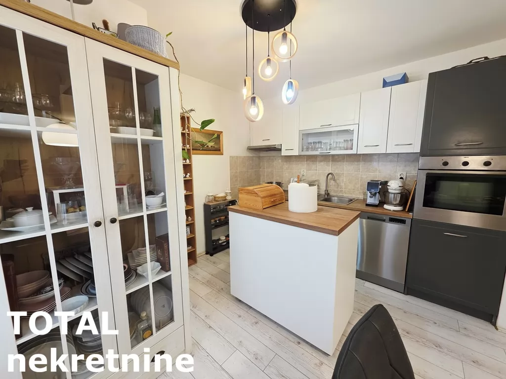 Stan,NOVI SAD,VETERNIK,kv: 57.00, € 130000, ID: 1102398 11