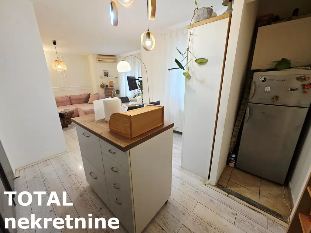 Stan,NOVI SAD,VETERNIK,kv: 57.00, € 130000, ID: 1102398 8