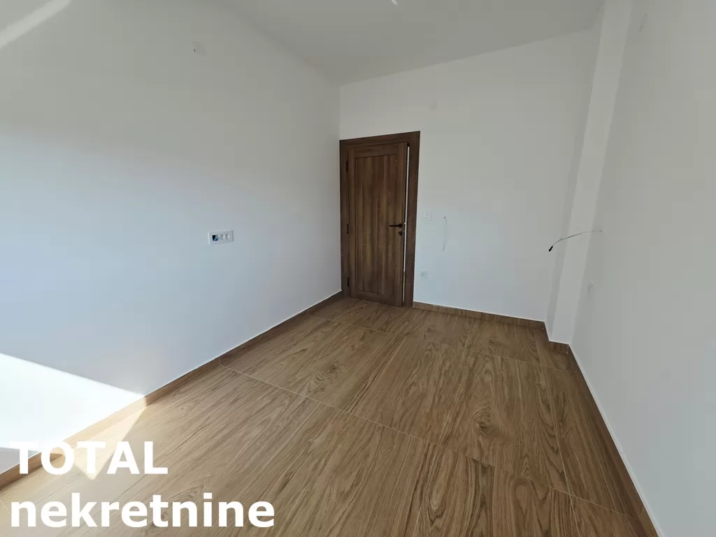 Stan,SREMSKA KAMENICA,TATARSKO  BRDO,kv: 96.00, € 216000, ID: 1102150 11