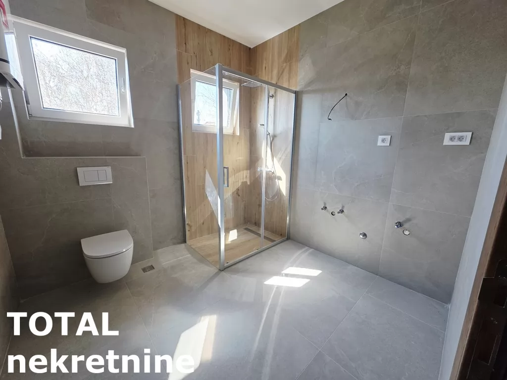 Stan,SREMSKA KAMENICA,TATARSKO  BRDO,kv: 96.00, € 216000, ID: 1102150 12