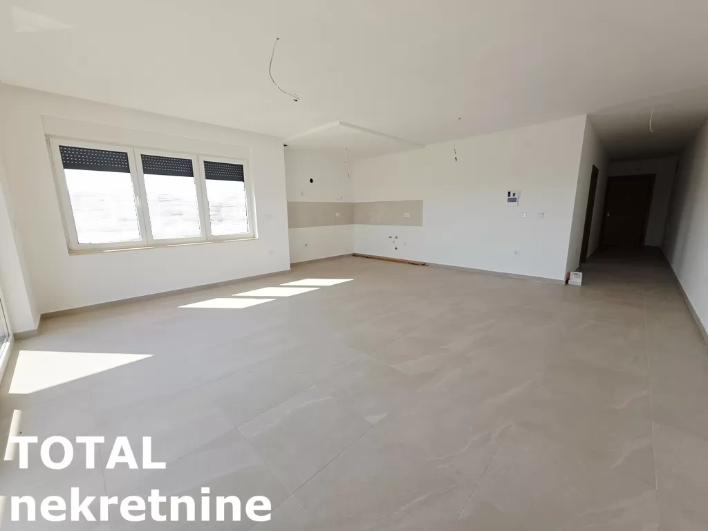 Stan,SREMSKA KAMENICA,TATARSKO  BRDO,kv: 96.00, € 216000, ID: 1102150 3