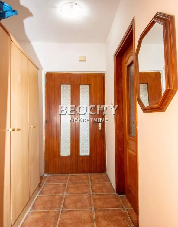 Trosoban stan, 68 m2, Zemun, Đorđa Čutukovića ID: 130247 10