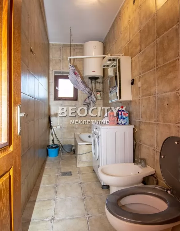 Trosoban stan, 68 m2, Zemun, Đorđa Čutukovića ID: 130247 9