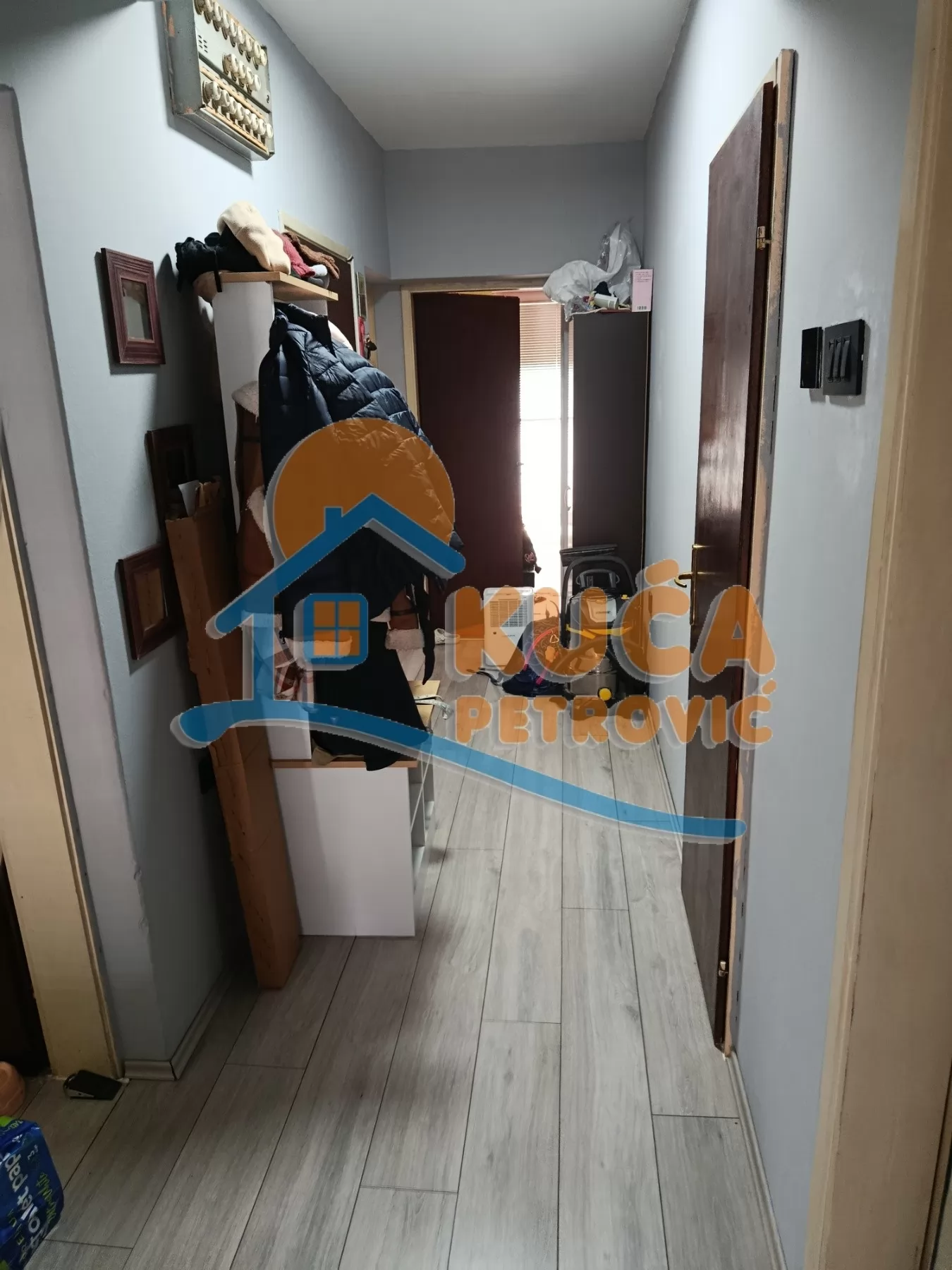 Trosoban stan, 97 m2, Pantelej, Gornjomatejevačka ID: p-016037 11