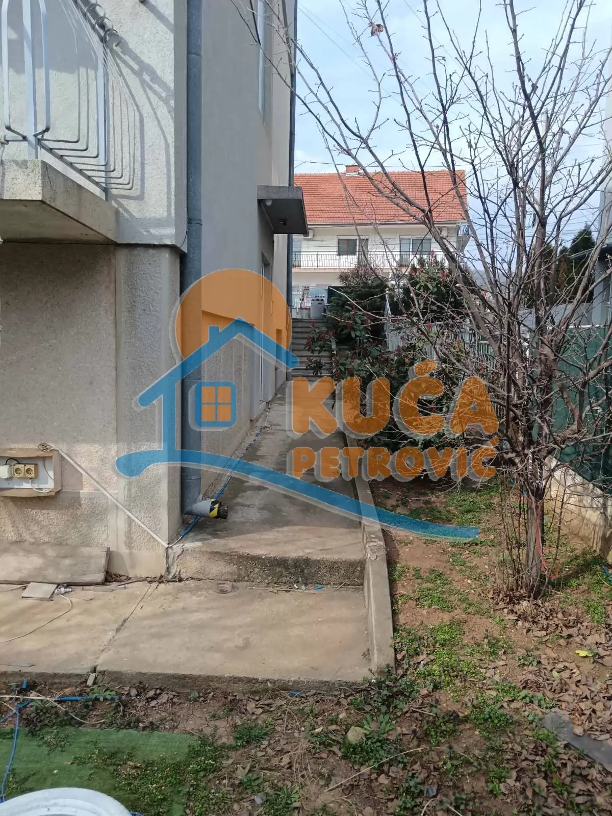 Trosoban stan, 97 m2, Pantelej, Gornjomatejevačka ID: p-016037 14