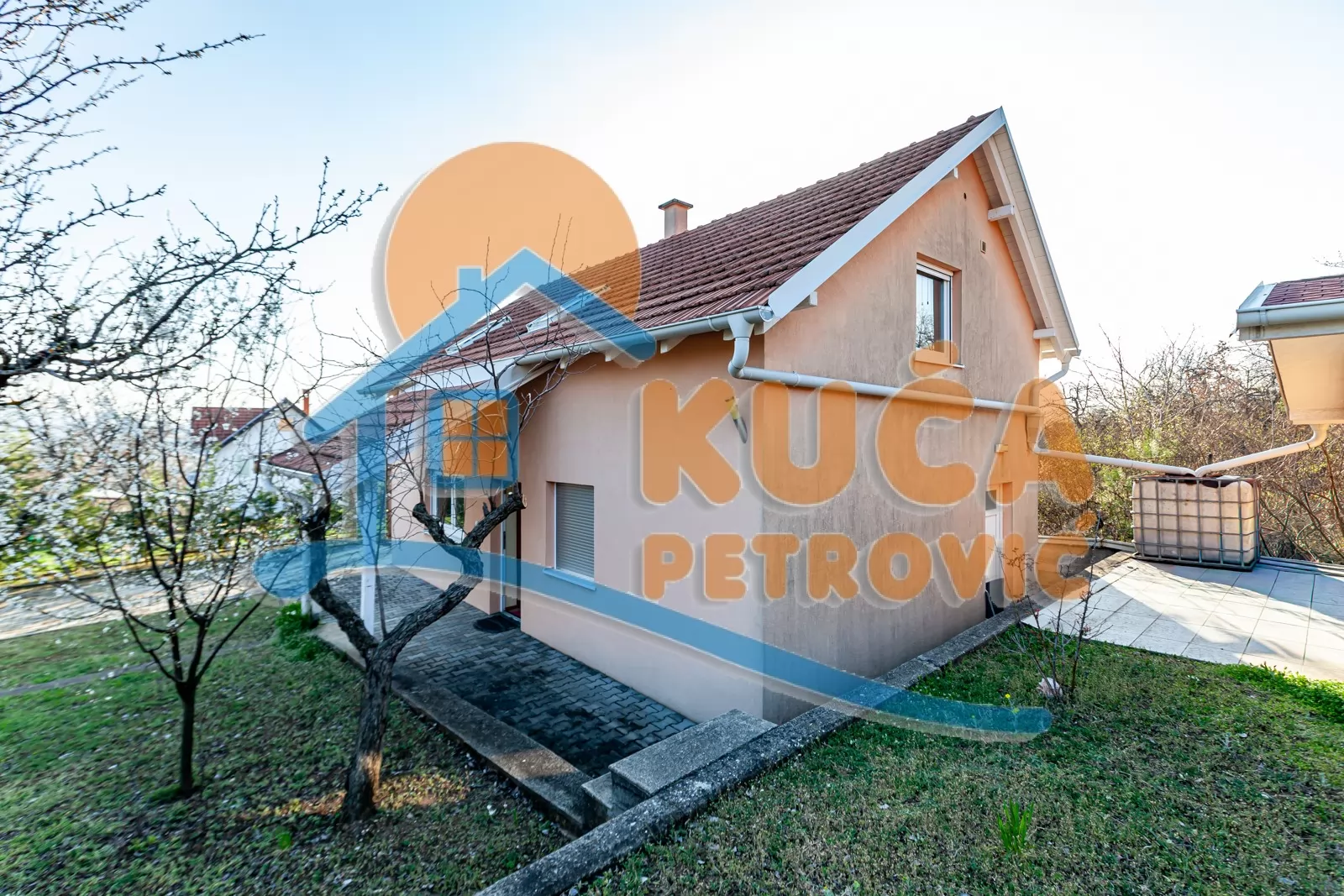 Trosobna kuća, 110 m2, Pantelej, Vinik ID: p-016030 10