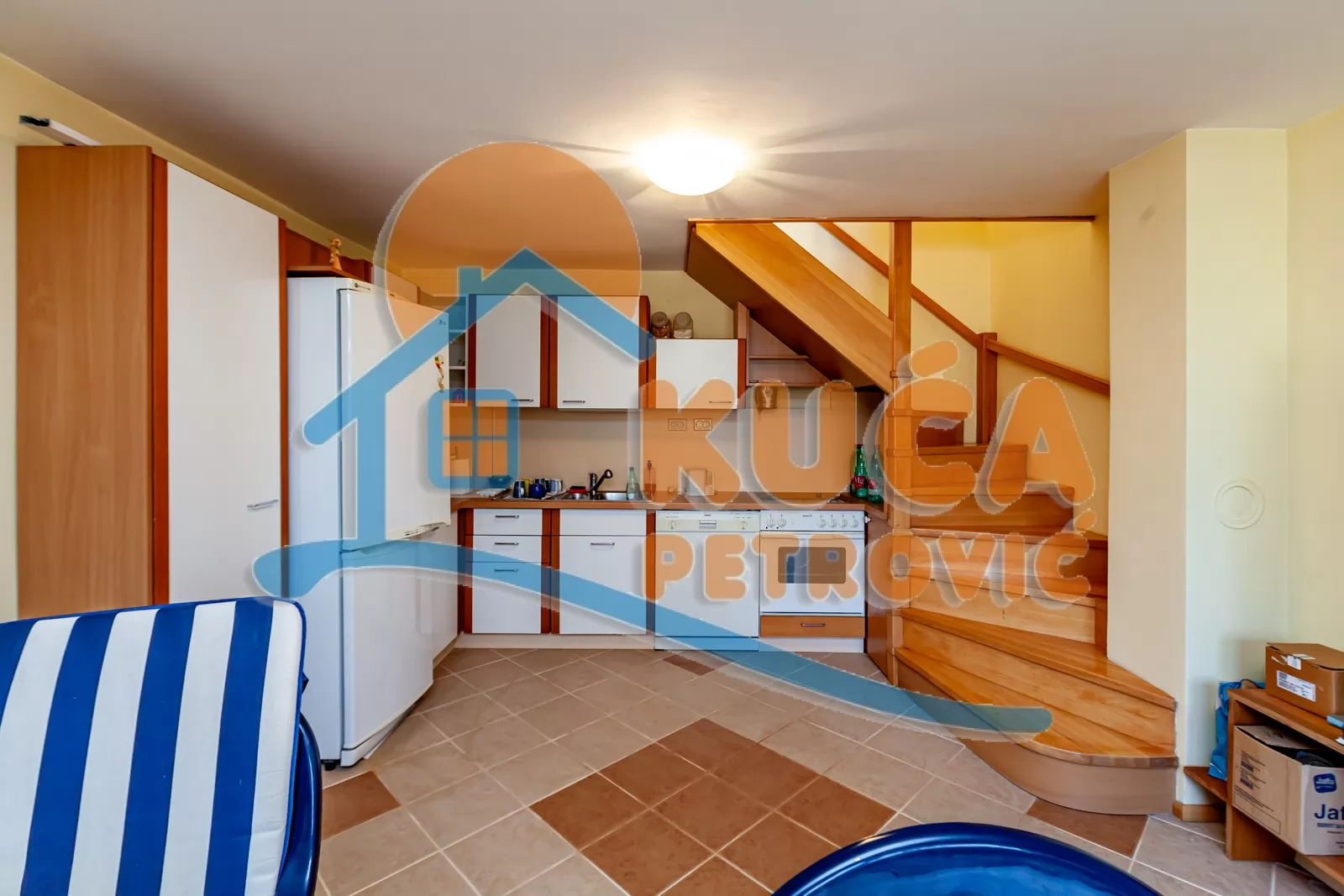 Trosobna kuća, 110 m2, Pantelej, Vinik ID: p-016030 13