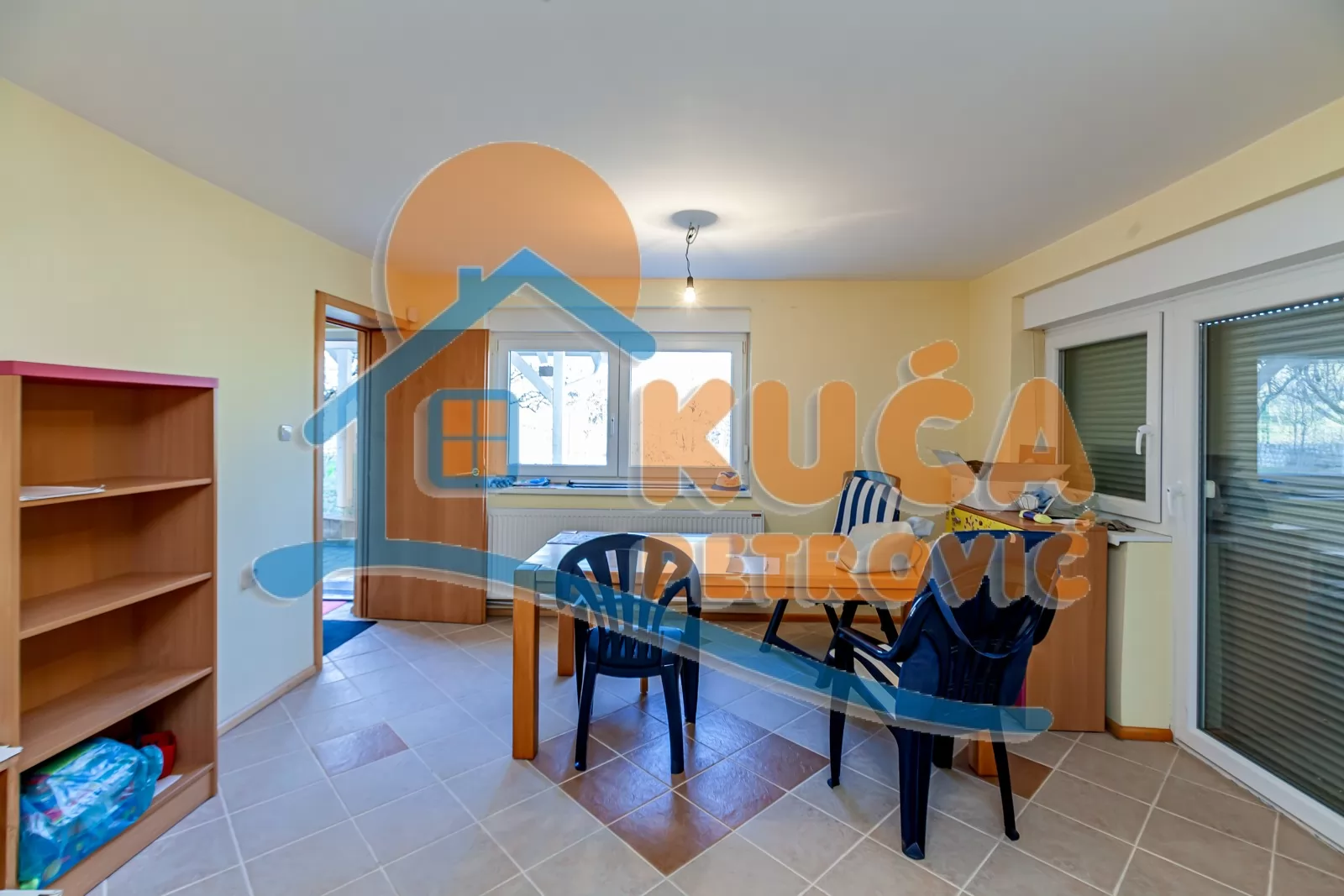 Trosobna kuća, 110 m2, Pantelej, Vinik ID: p-016030 16