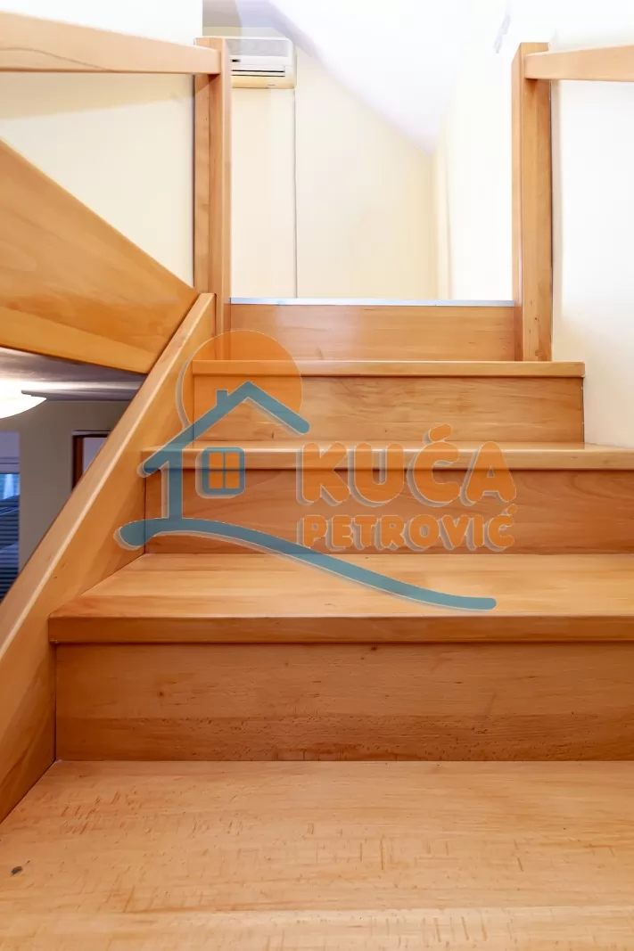 Trosobna kuća, 110 m2, Pantelej, Vinik ID: p-016030 17