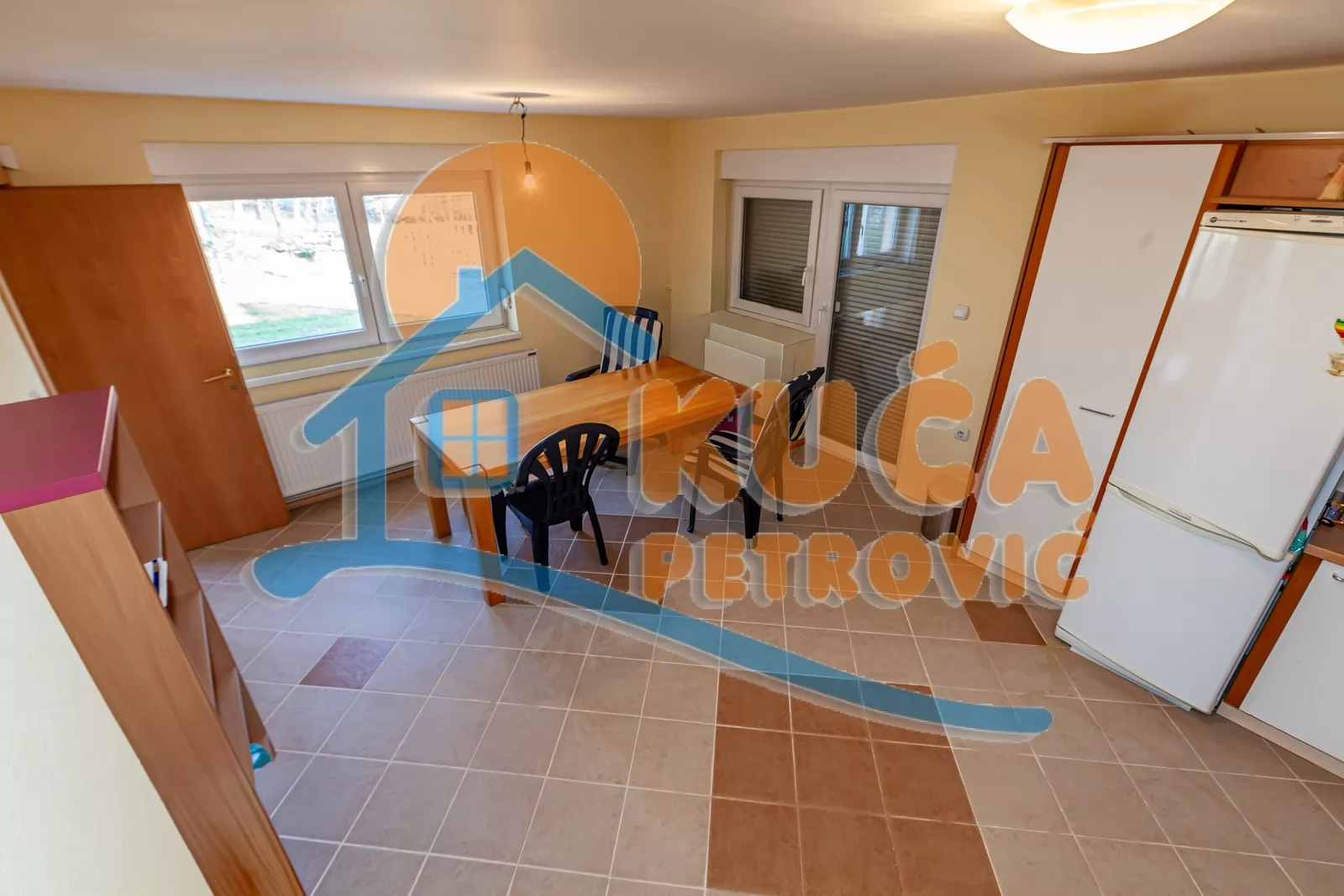 Trosobna kuća, 110 m2, Pantelej, Vinik ID: p-016030 18