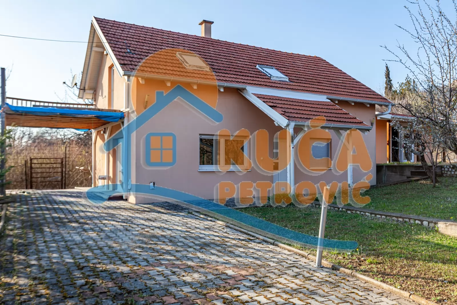 Trosobna kuća, 110 m2, Pantelej, Vinik ID: p-016030 2