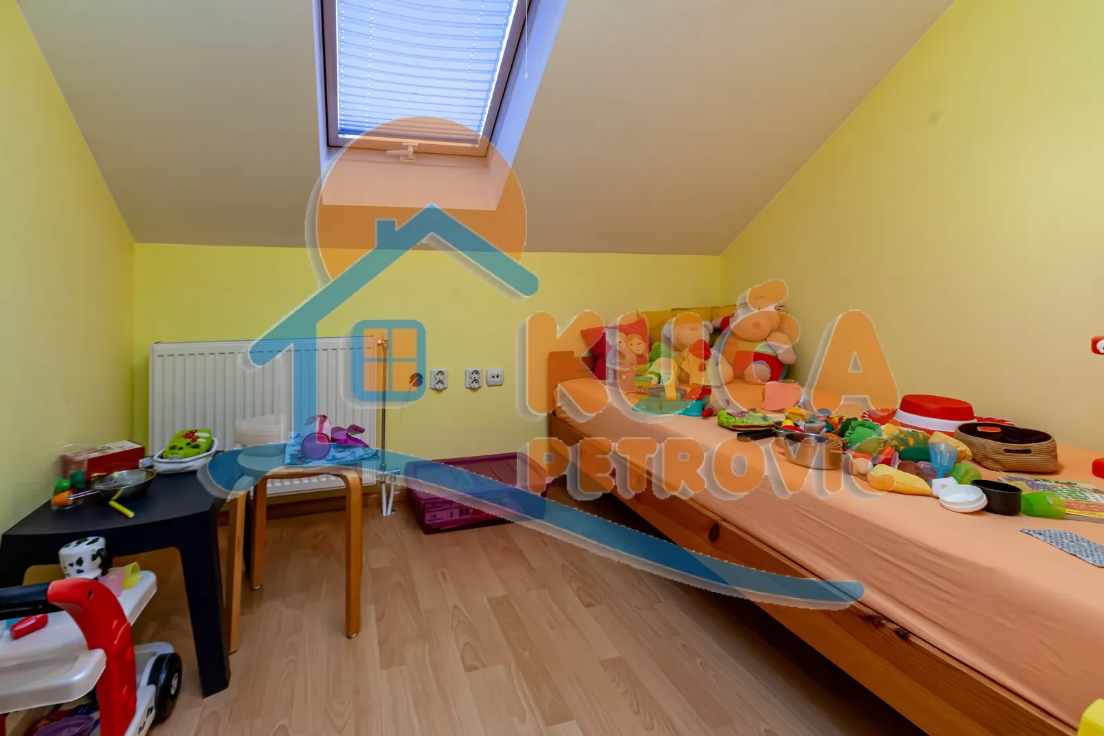 Trosobna kuća, 110 m2, Pantelej, Vinik ID: p-016030 21