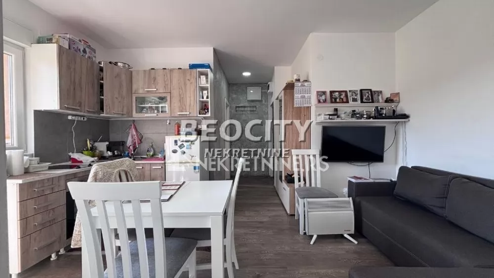Dvosoban stan, 34 m2, Ledine, Beračka ID: 130373 1