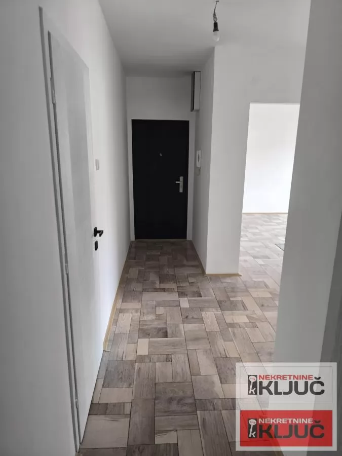 GRBAVICA, 52m2+terasa, Dvoiposoban, Renoviran 5