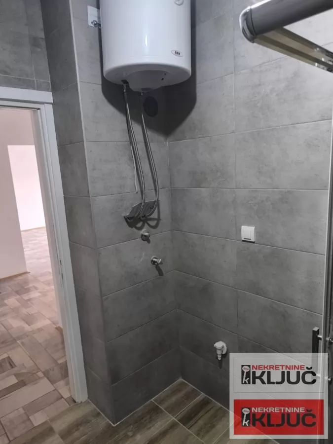 GRBAVICA, 52m2+terasa, Dvoiposoban, Renoviran 8