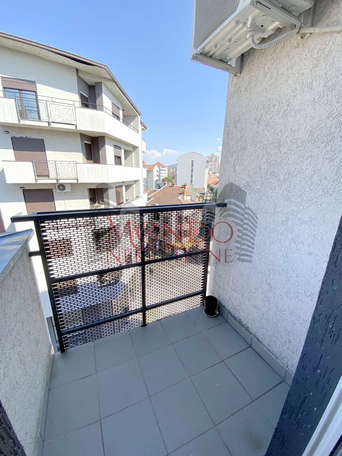 Jednoiposoban nov stan kod Filozofskog fakulteta, novogradnja,parking! 11