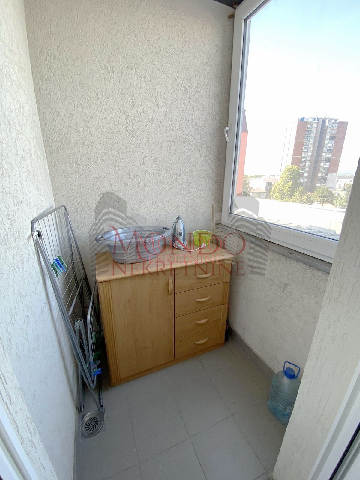 Jednoiposoban nov stan kod Filozofskog fakulteta, novogradnja,parking! 8