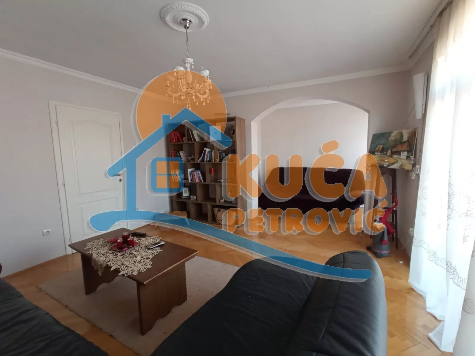 četvorosobna kuća, 200 m2, Tehnički fakulteti, Sarajevska ID: i-016057 2