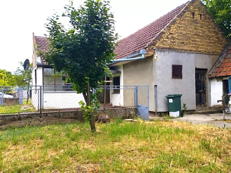 Kuca,STEPANOVIĆEVO,CENTAR,kv: 1396, € 45000, ID: 3002150 3