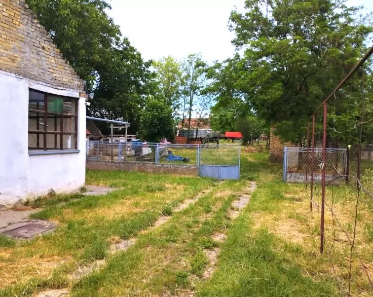 Kuca,STEPANOVIĆEVO,CENTAR,kv: 1396, € 45000, ID: 3002150 6