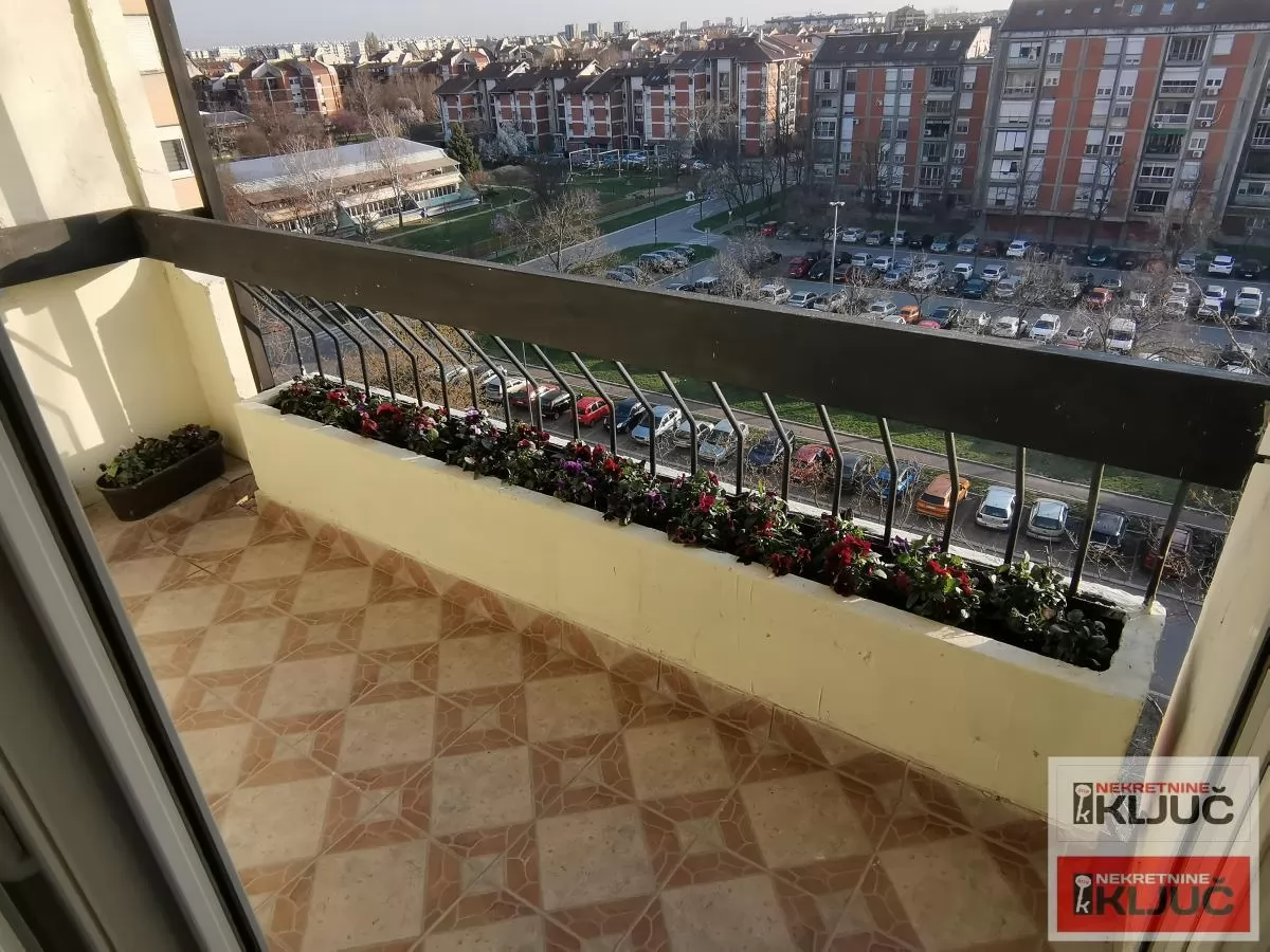 NOVO NASELJE, 59m2, Dvoiposoban, Renoviran 10