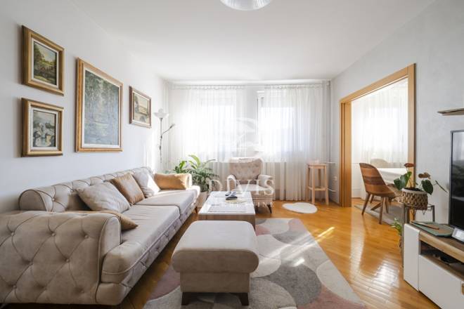 Namešten 3 0 stan kod Arene  92m2  renoviran 1