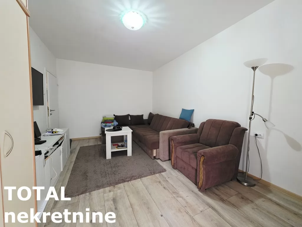 Stan,NOVI SAD,DETELINARA,kv: 71.00, € 165000, ID: 1102433 2