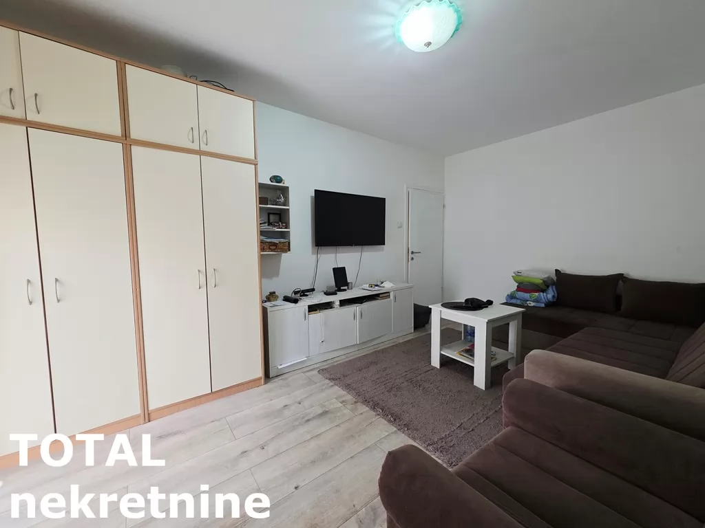 Stan,NOVI SAD,DETELINARA,kv: 71.00, € 165000, ID: 1102433 3